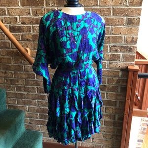 Vintage 80s Abstract Leaf Print Ruffle Dress